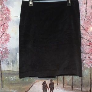 Body by VS black Corduroy stretch back pleat Bodycon skirt sz 10 EUC